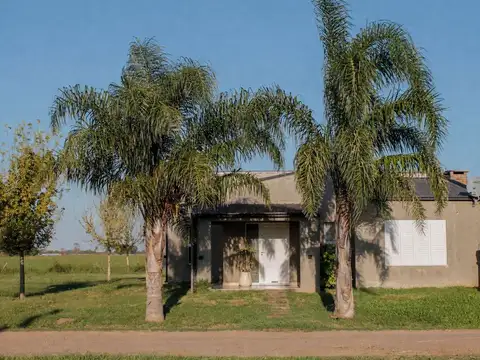 Casa en Venta en San Jeronimo Norte, Las Colonias