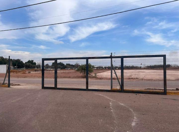 Bodega-Galpón · 600m² · 1 Ambiente · 8 Cocheras