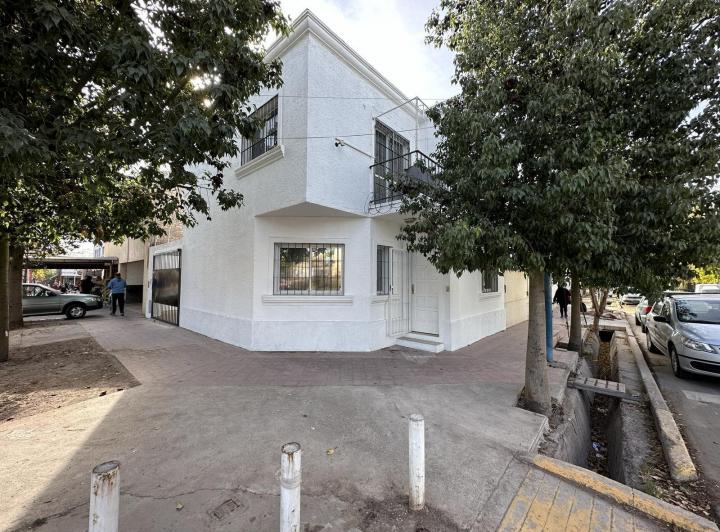 Departamento · 97m² · 8 Ambientes · 1 Cochera