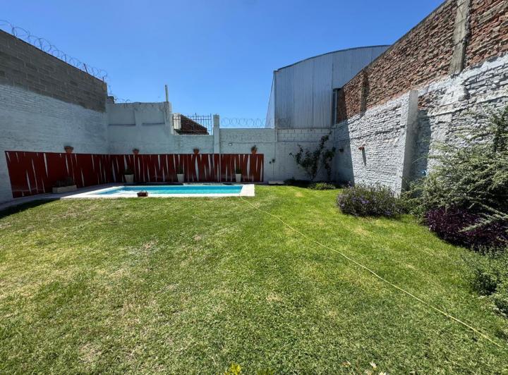 Casa · 174m² · 7 Ambientes