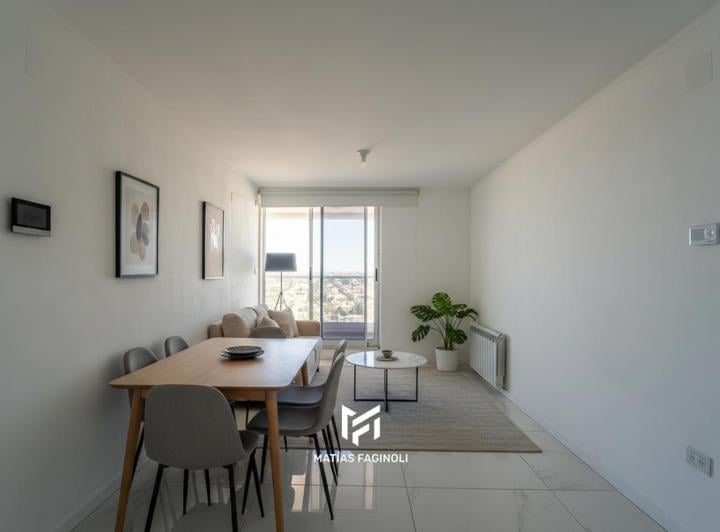 Departamento · 70m² · 4 Ambientes · 2 Cocheras