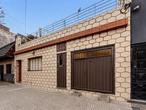 PH en Venta en Mataderos, CABA