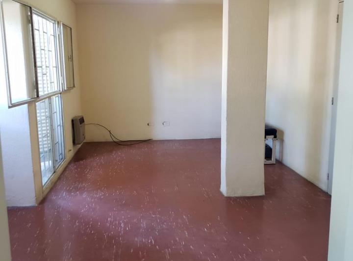 Departamento · 85m² · 8 Ambientes