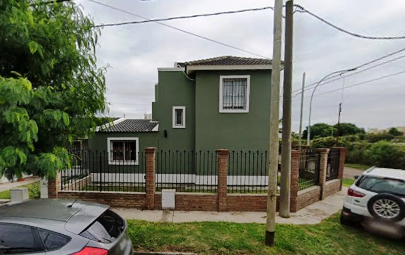 ALQUILO VIVIENDA DE 3 DORMITORIOS - MUTUAL DE LOS DOCENTES - ZONA SUR (PEGADO A SMATA)