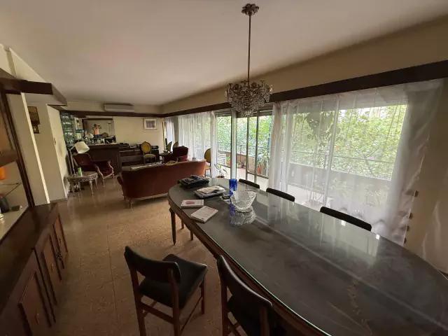 Departamento · 180m² · 6 Ambientes
