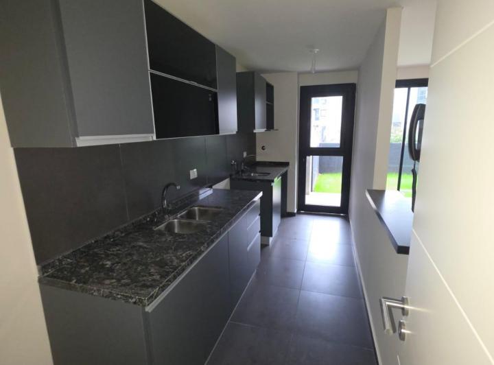 Departamento · 95m² · 9 Ambientes · 1 Cochera