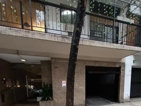 Cochera en Venta en Recoleta, CABA