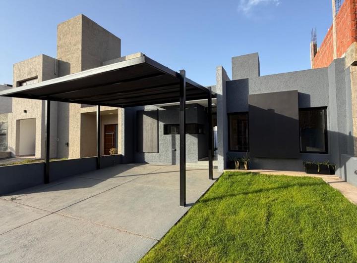Casa · 108m² · 3 Ambientes