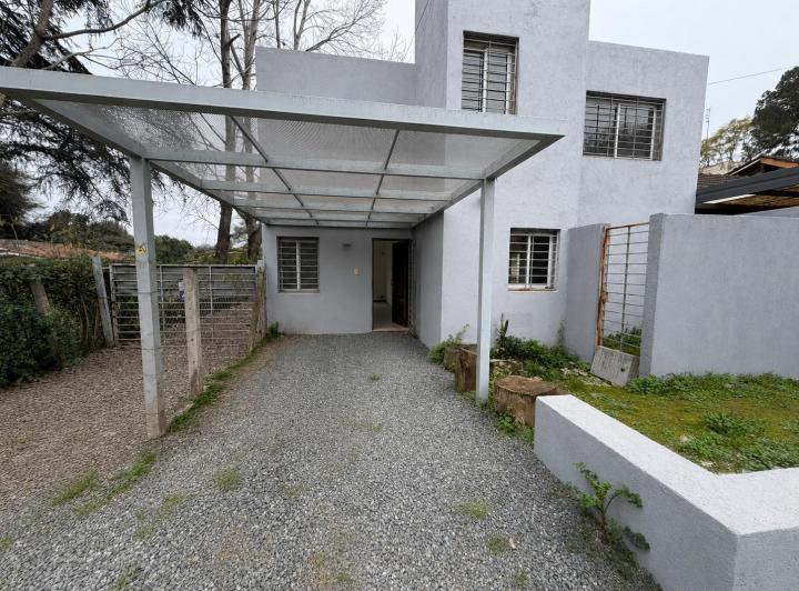 Casa · 130m² · 5 Ambientes · 1 Cochera