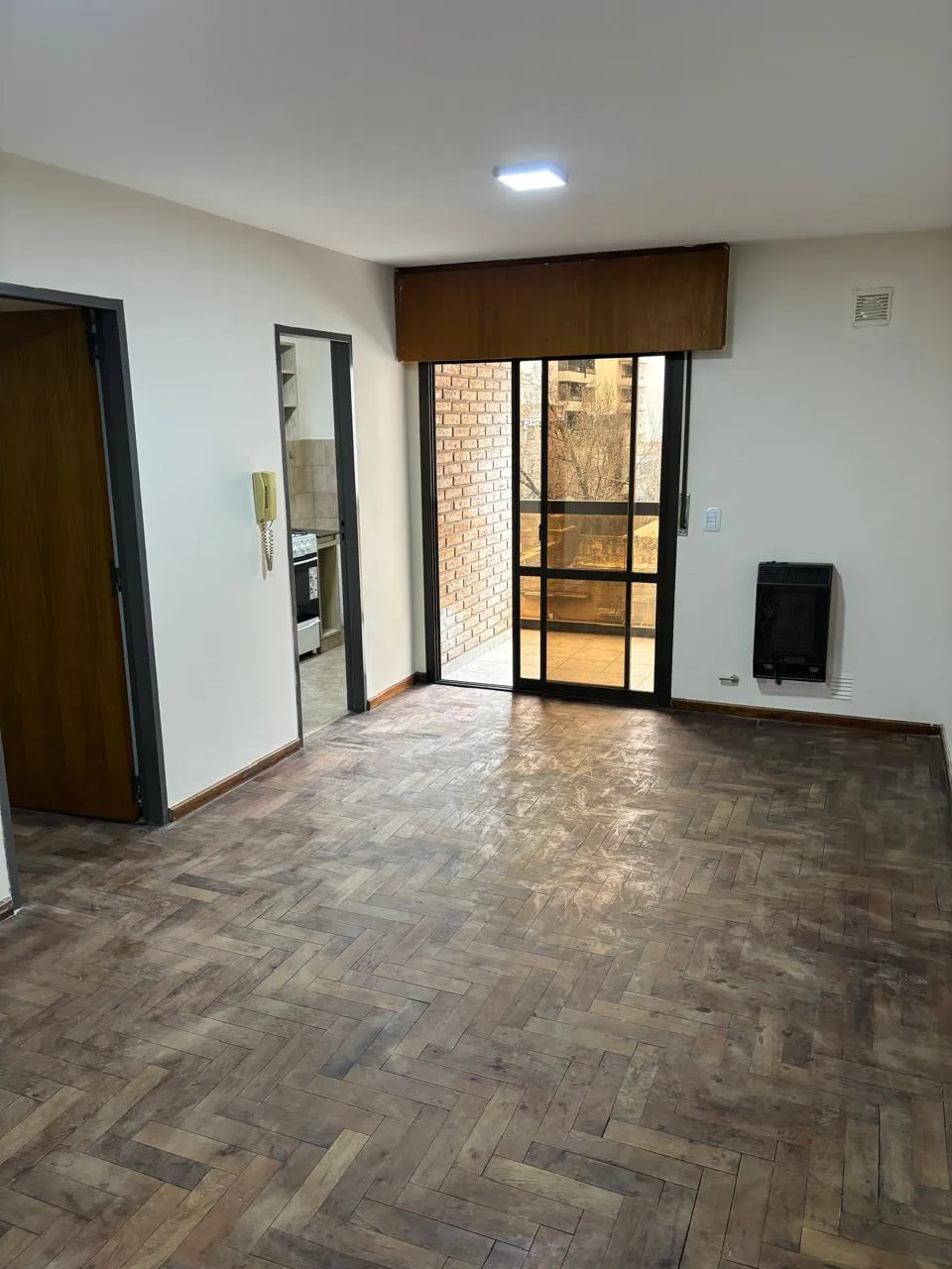 DEPARTAMENTO 2 DORMITORIOS CON BALCÓN | ITUZAINGÓ AL 500 | A METROS DEL BUEN PASTOR