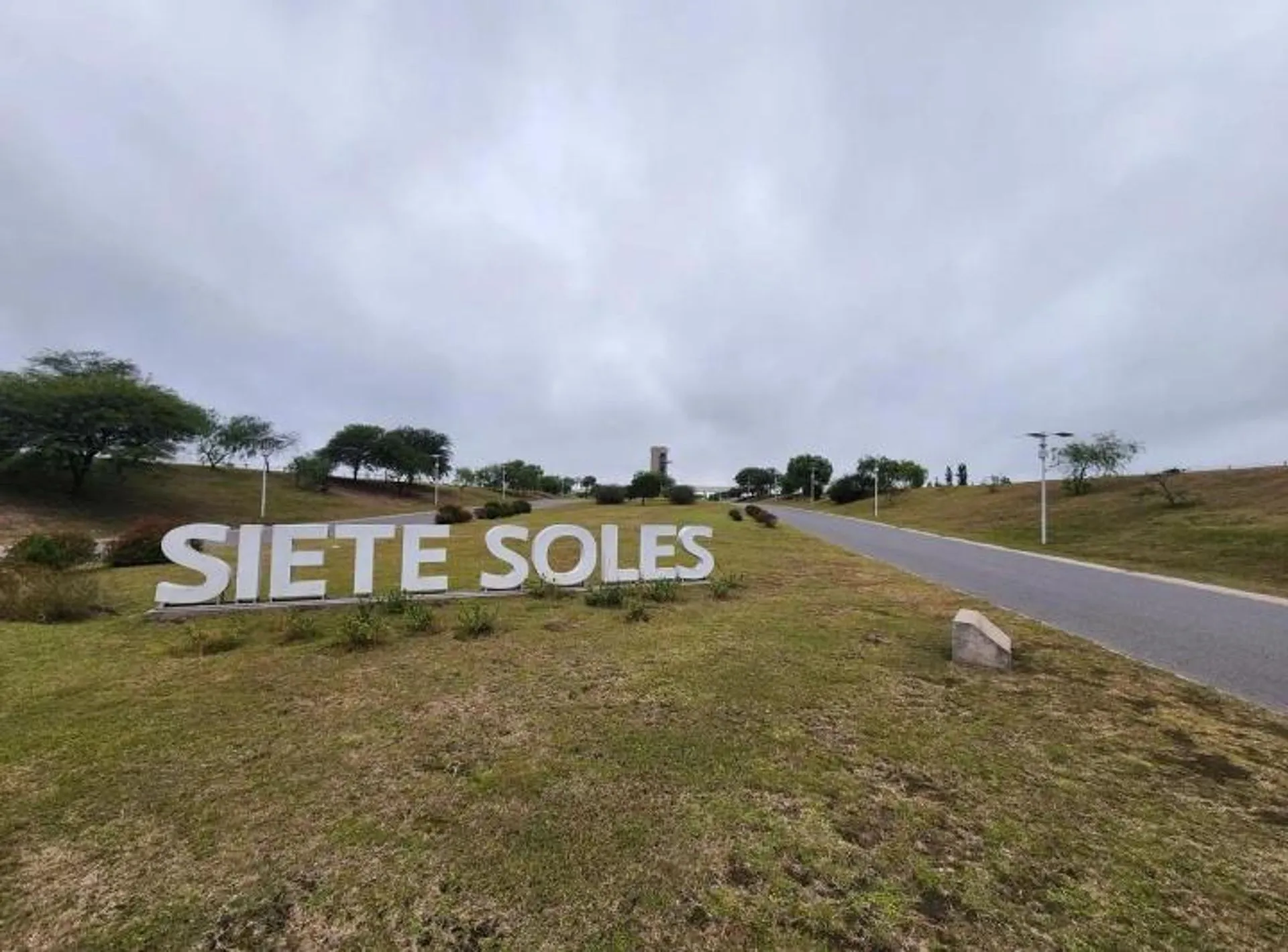 LOTE 150 M2 COUNTRY SIETE SOLES ETAPA HEREDADES CORDOBA ZONA SUROESTE PILETAS CANCHAS CLUB HOUSE VENTA