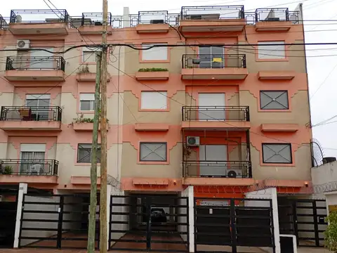 PH en Alquiler en Villa Luzuriaga, Partido de La Matanza