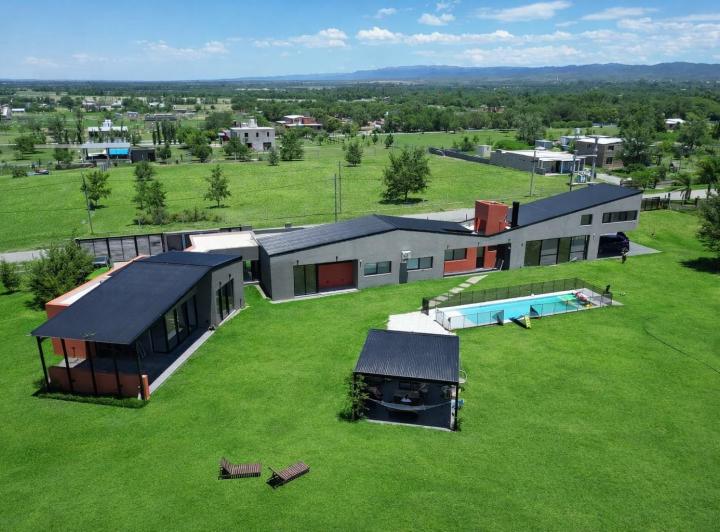 Casa · 467m² · 6 Ambientes