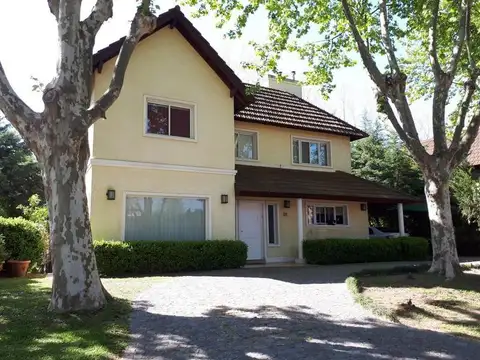 Casa en Alquiler en Bermudas, Countries y Barrios Cerrados en Pilar