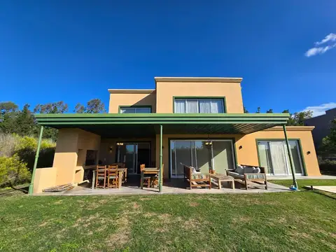 Casa en Alquiler en Carlos Spegazzini, Partido de Ezeiza