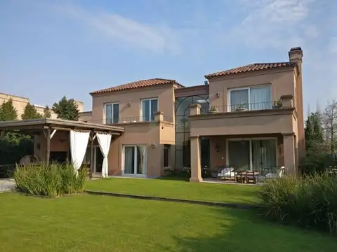 Casa en Alquiler en Pacheco Golf Club, Countries y Barrios Cerrados en Tigre