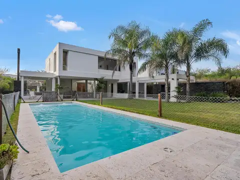 Casa en Alquiler en El Encuentro, Countries y Barrios Cerrados en Tigre