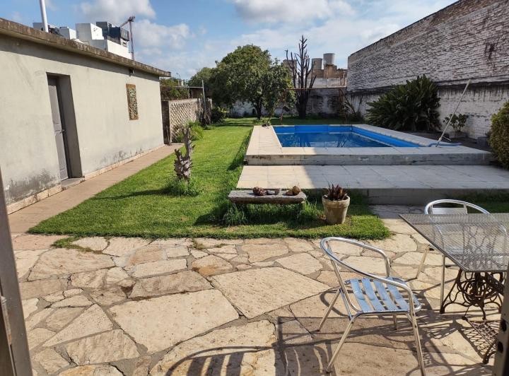 Casa · 250m² · 4 Dormitorios