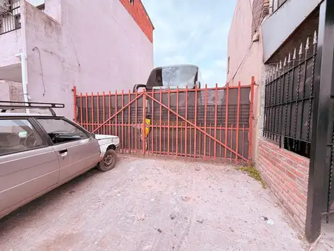 Casa en Venta en Isidro Casanova, Partido de La Matanza