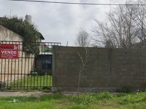 Casa en Venta en Villa Gobernador Udaondo, Partido de Ituzaingó