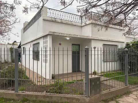 Casa en Venta en Burzaco, Partido de Almirante Brown