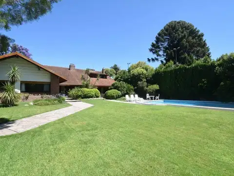 Casa en Venta en Golf, San Isidro
