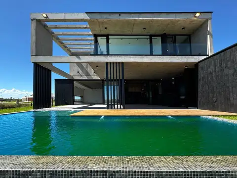 Casa en Venta en Puertos - Barrio Amarras, Countries y Barrios Cerrados en Escobar