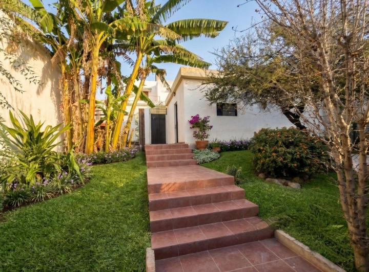 Casa · 100m² · 3 Ambientes · 1 Cochera