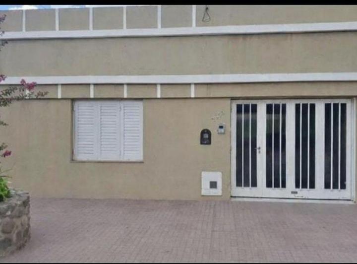 Casa · 104m² · 3 Ambientes · 1 Cochera