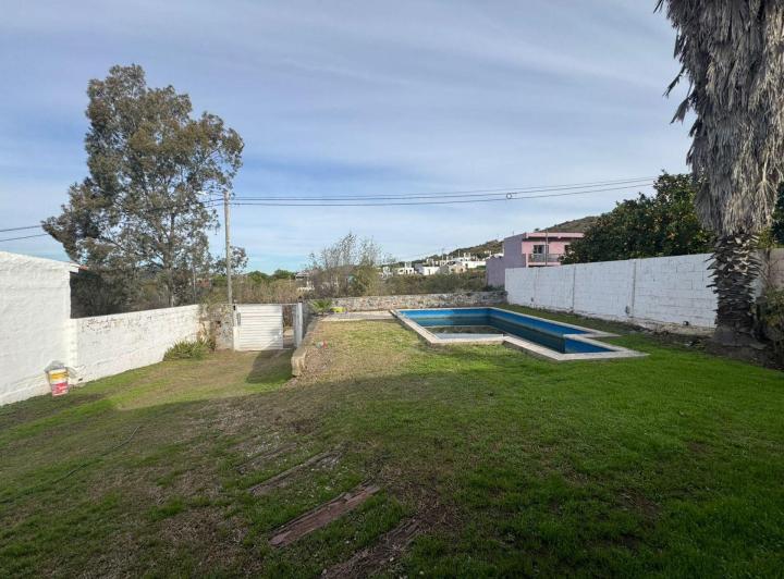 Casa · 140m² · 3 Ambientes · 2 Cocheras