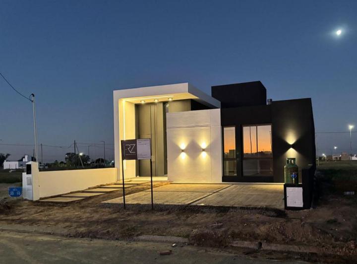 Casa · 120m² · 2 Ambientes