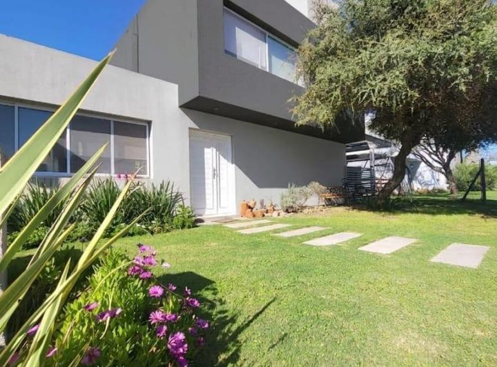 Casa · 132m² · 4 Ambientes