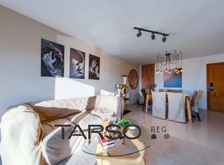Departamento · 60m² · 4 Ambientes · 1 Cochera