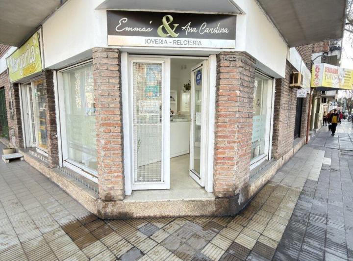 Local comercial · 25m² · 2 Ambientes