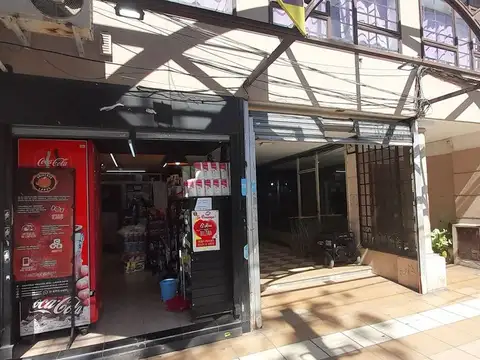 Local en Venta en Lanus Este, Lanus