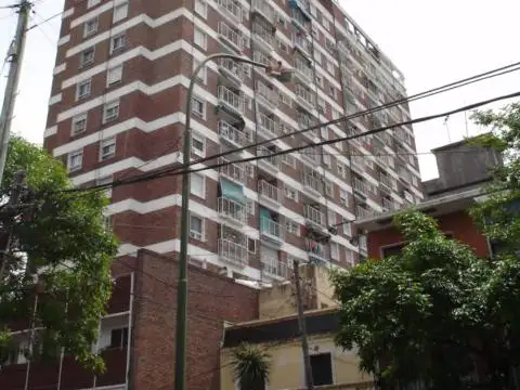 Departamento en Venta en Acassuso Vias  /  Santa Fe, Acassuso