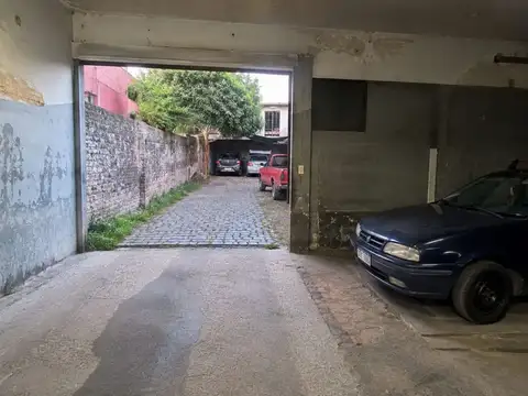 Galpón en Alquiler en Sarandi, Partido de Avellaneda