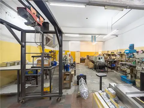 Galpón en Venta en Villa Lynch, Partido de General San Martín