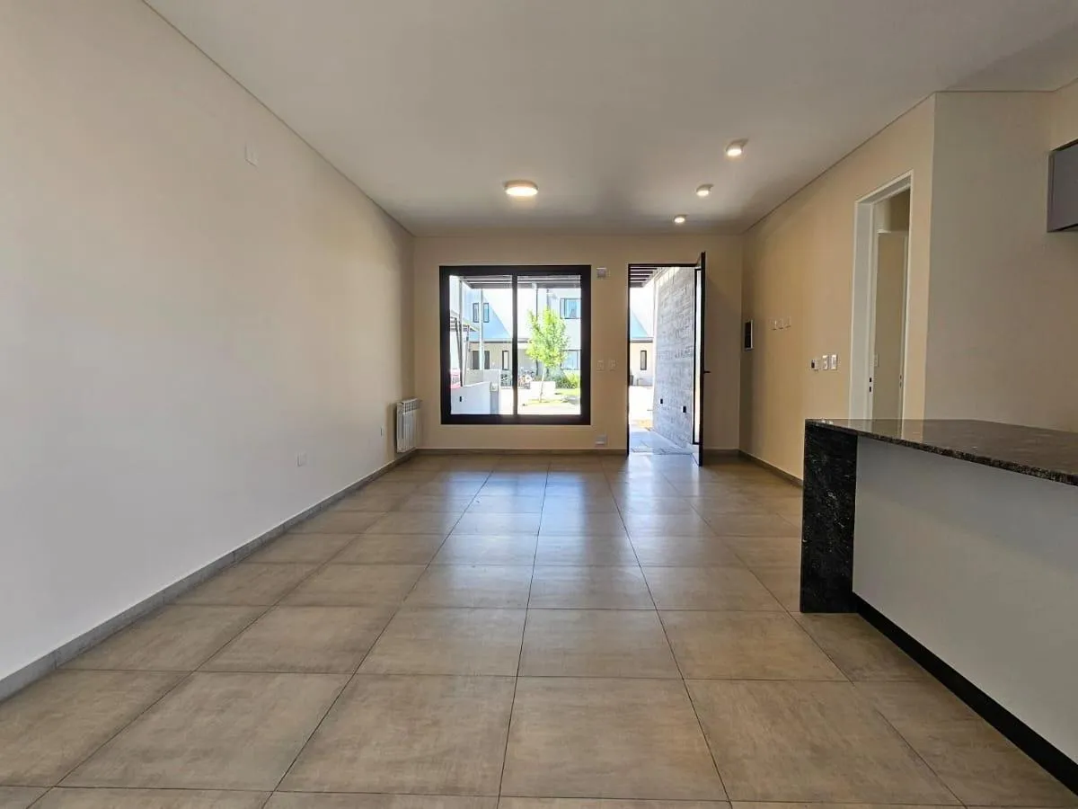 DUPLEX 2 DORM Y 2 BAÑ DE CATEGORIA - SAN IGNACIO VILLAGE
