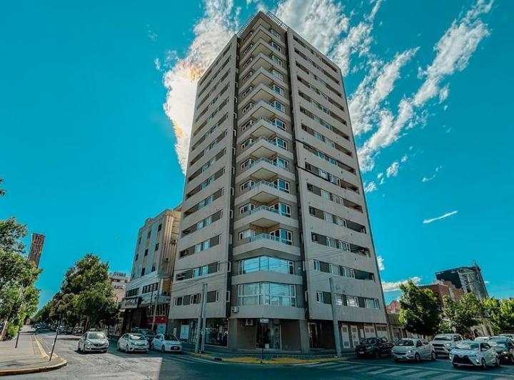 Departamento · 77m² · 3 Ambientes · 1 Cochera