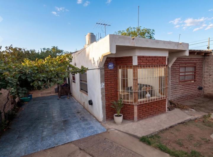 Casa · 72m² · 1 Ambiente · 1 Cochera