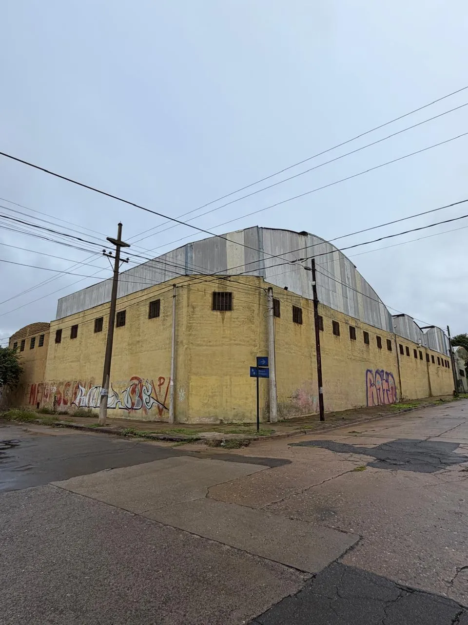 Venta Nave Industrial en Barrio San Vicente 3600 mtrs