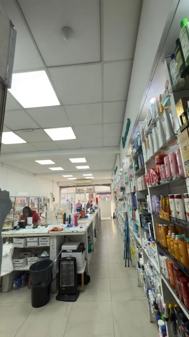 LOCAL COMERCIAL EN VENTA - CENTRO