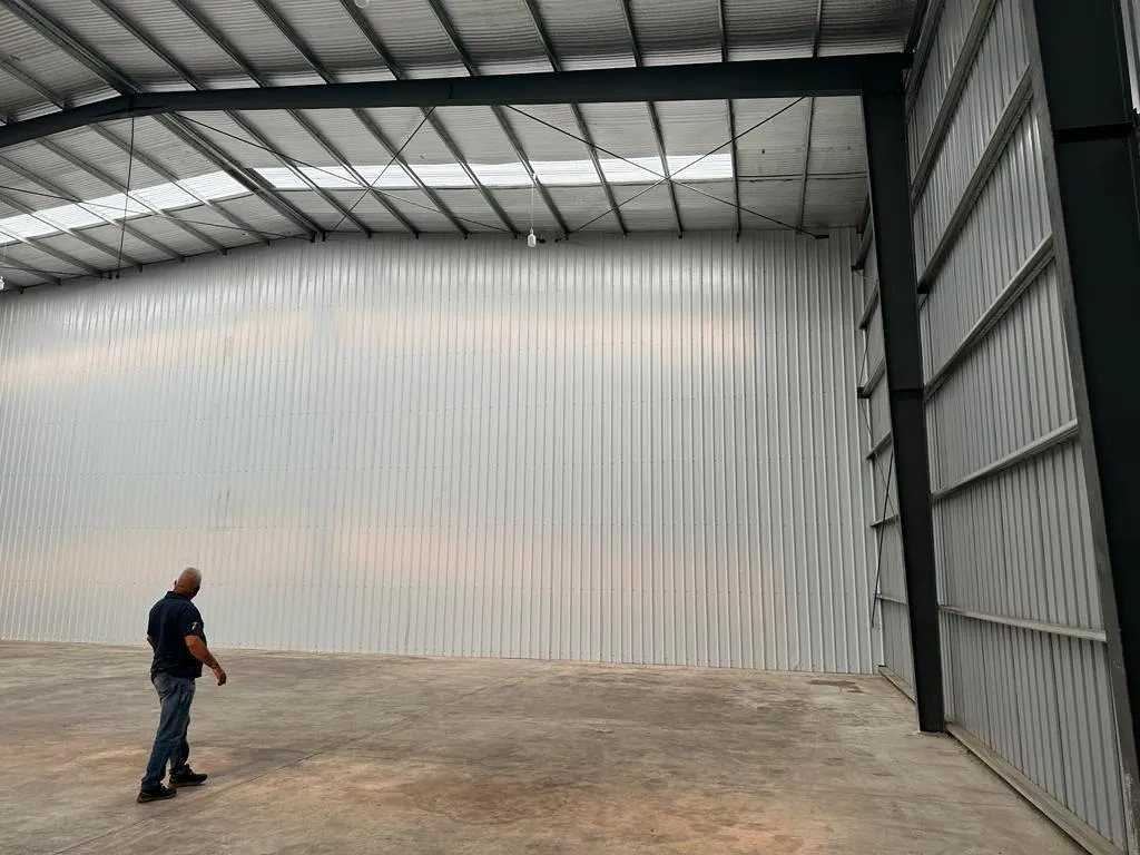 NAVE EN ALQUILER POLO 52 DE 500 M2