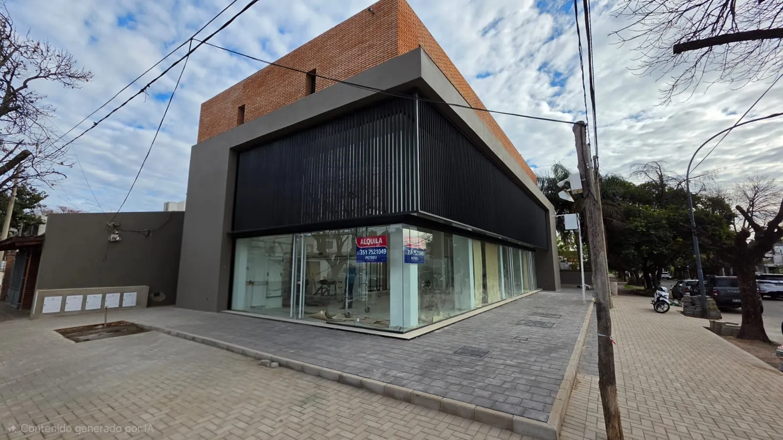 Local comercial en B Jardin a metros Paseo del Jockey