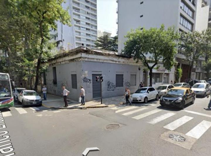 Terreno · 483m²