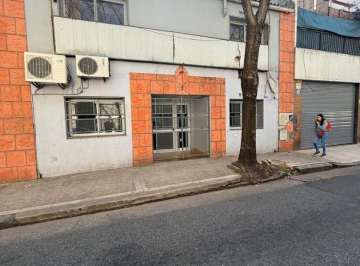 Terreno · 440m² · 11 Ambientes