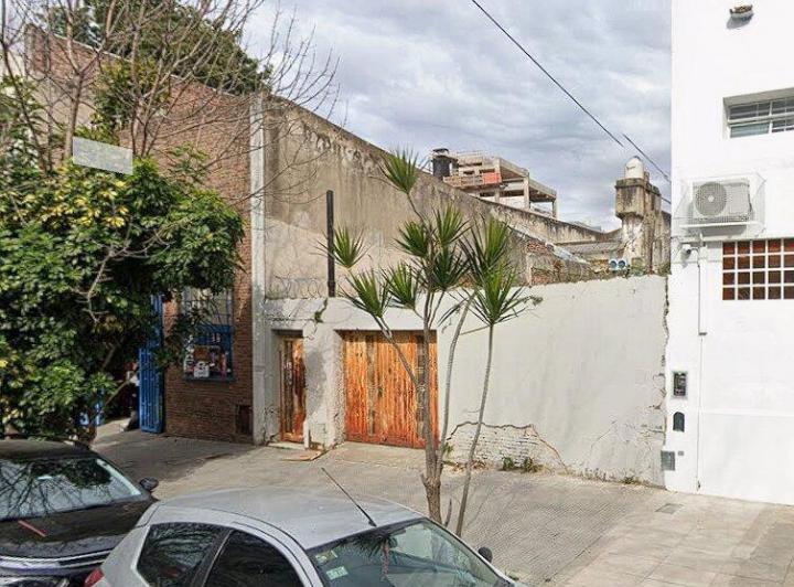 Terreno · 388m²