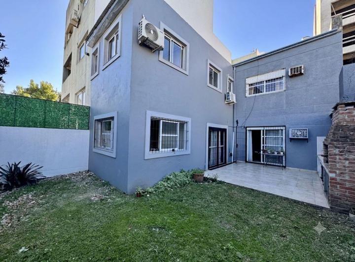 PH · 164m² · 6 Ambientes · 1 Cochera