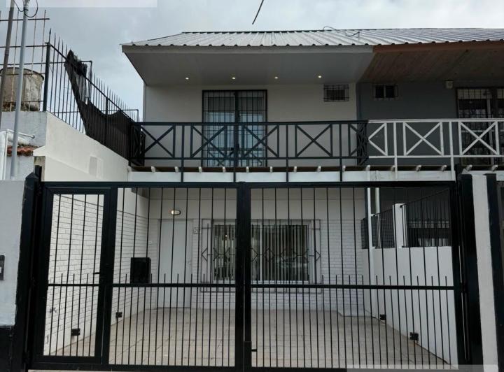 PH · 80m² · 4 Ambientes · 2 Cocheras